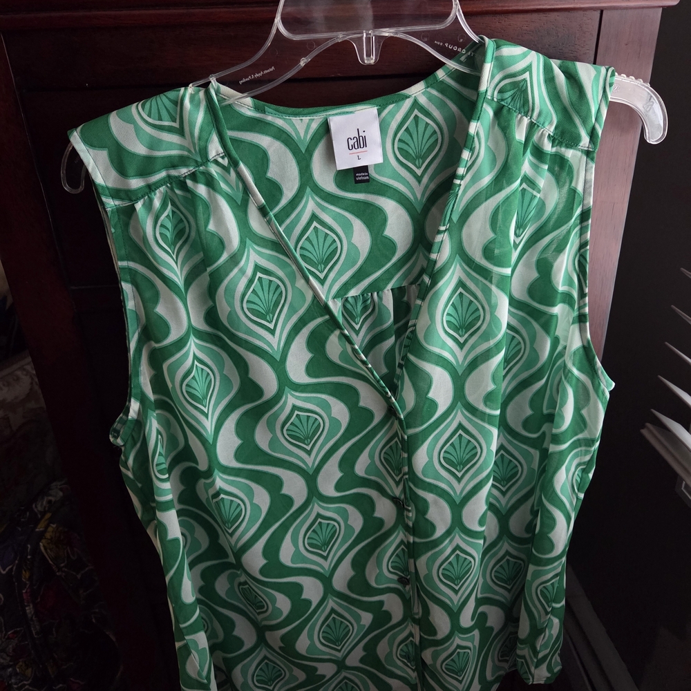 Cabi Green Patterned Women's Top